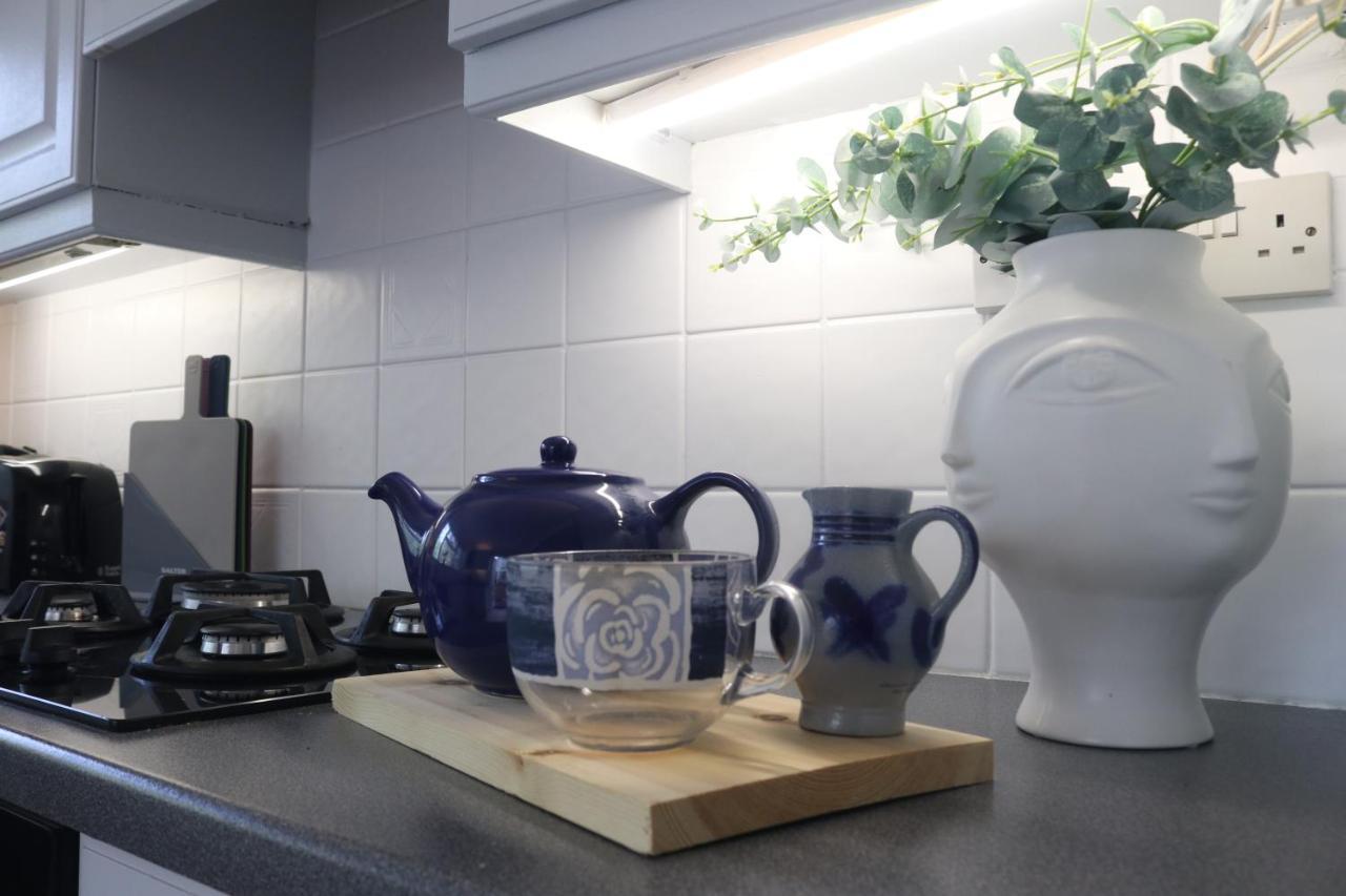 Inviting You To Your Home From Home 10 Minutes From Stratford Westfield ロンドン エクステリア 写真