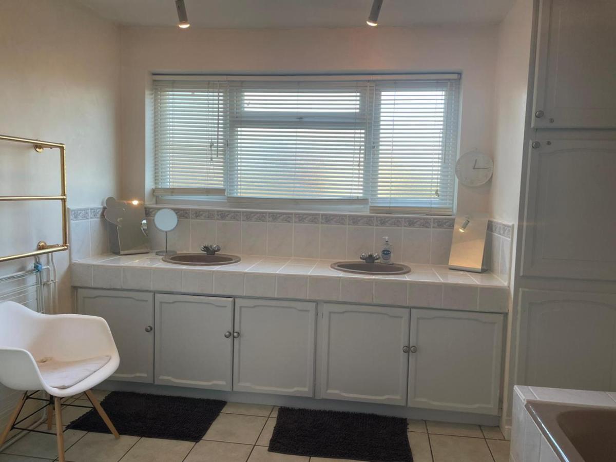 Inviting You To Your Home From Home 10 Minutes From Stratford Westfield ロンドン エクステリア 写真