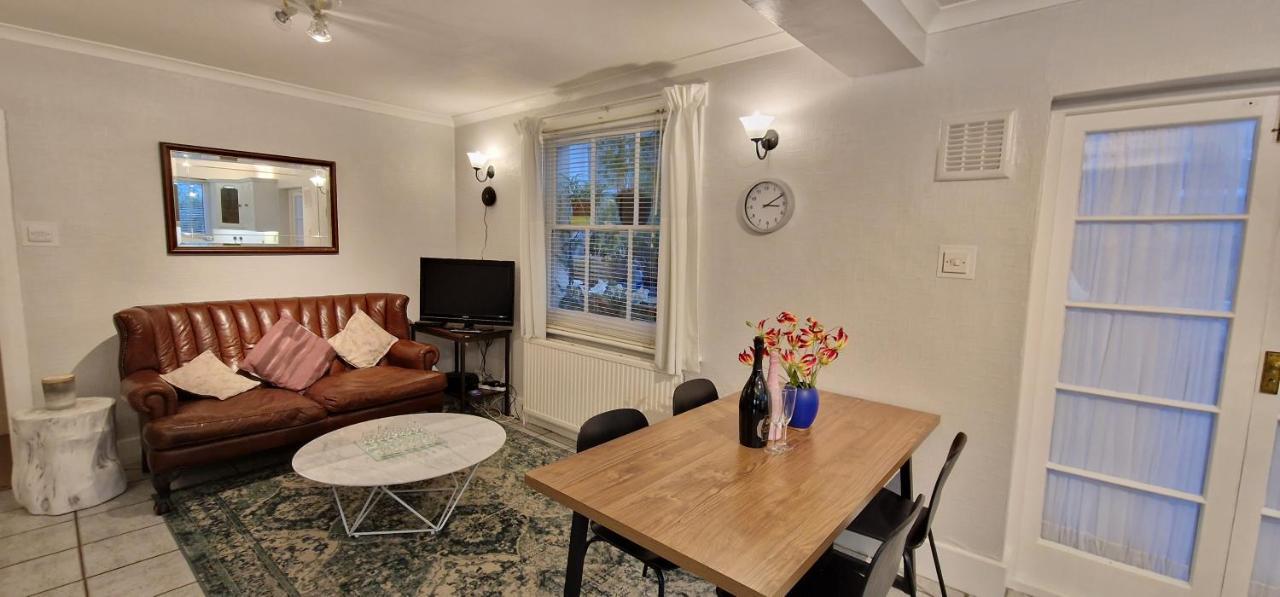 Inviting You To Your Home From Home 10 Minutes From Stratford Westfield ロンドン エクステリア 写真